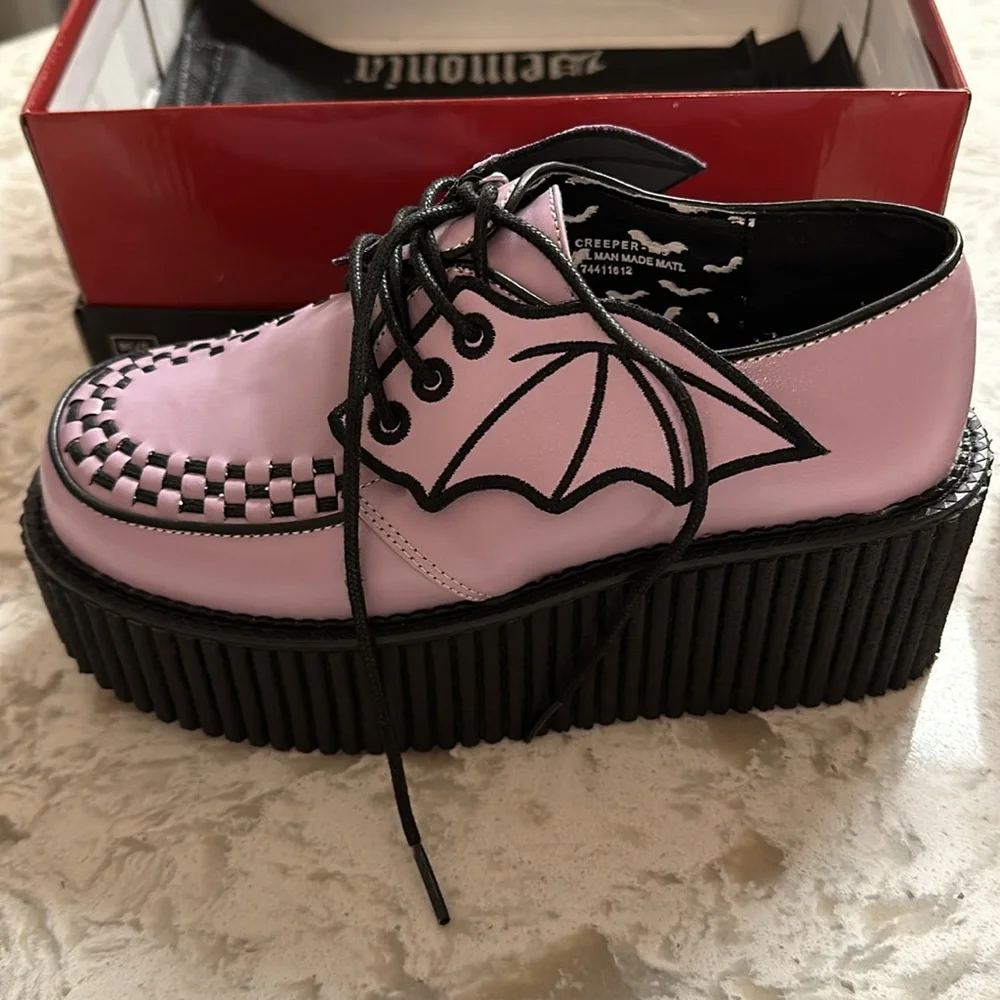 Demonia Women’s Size 8 Purple Shoes